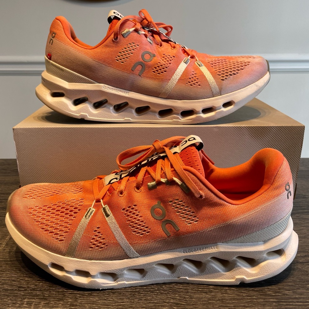 ON Cloudsurfer men running shoes great condition size 11 extra comfort